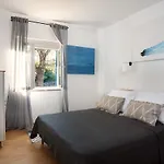 Majavec Vila Garica